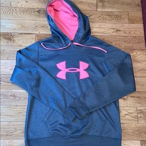 Women’s Under Armor Sweatshirt